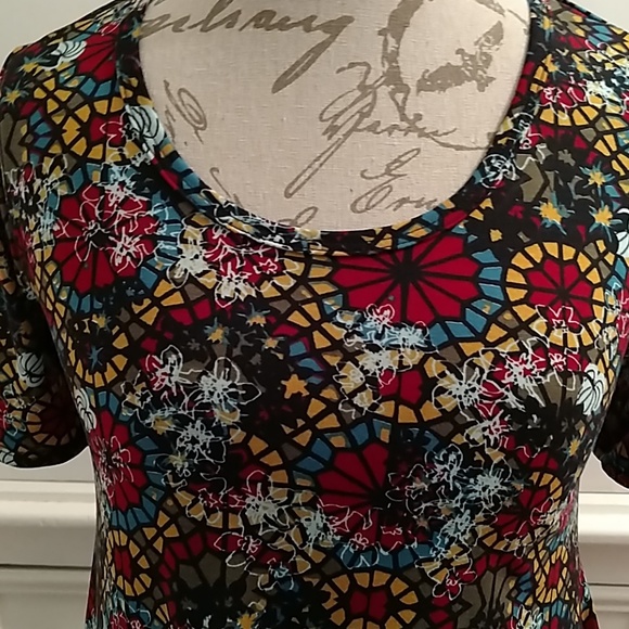 🎀NWOT Lularoe print top Sz XXS 🎁 - Picture 2 of 7
